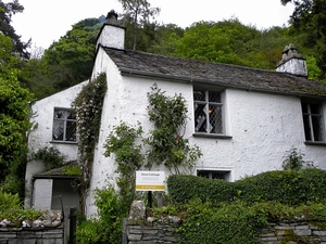 Rough-cast is the coarse, lime-based plaster finish widely used in nineteenth-century England. Photo: White rough-cast finish on Dove Cottage, the Wordsworths’ Grasmere home from 1799 to 1808 (Emily Young).